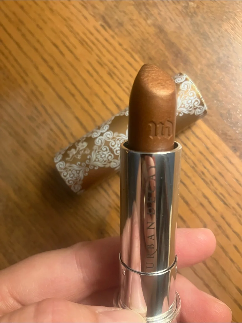 UD GOT Cersei Lannister metallic lipstick